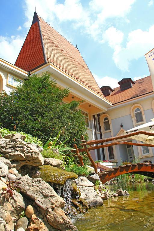 Hotel Prezident Палич Экстерьер фото