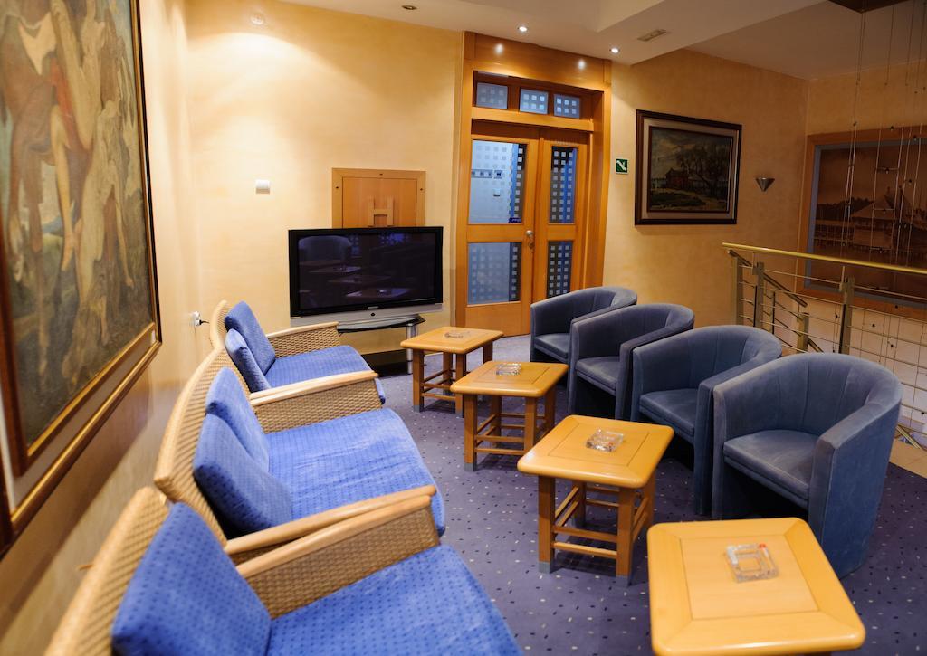 Hotel Prezident Палич Экстерьер фото