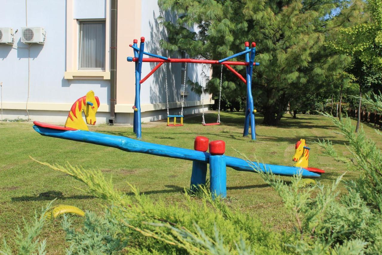 Hotel Prezident Палич Экстерьер фото